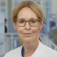 Claudia Veltkamp, MD